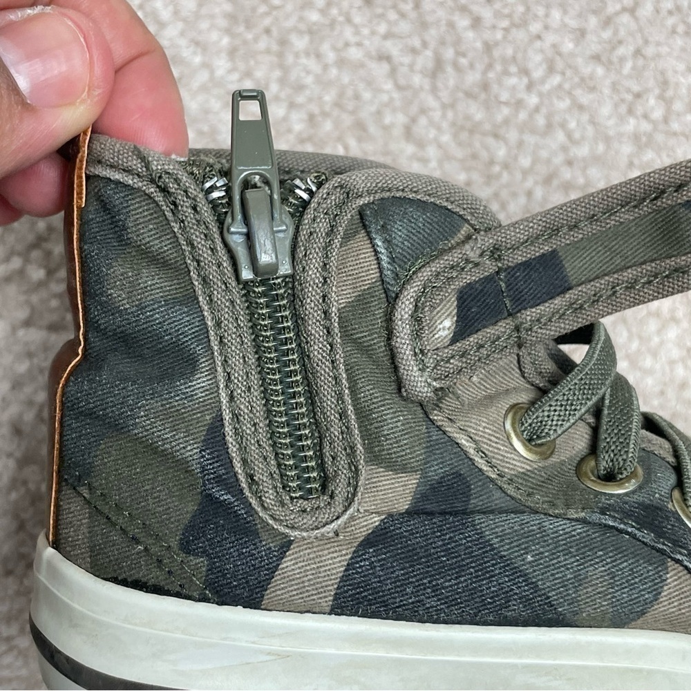 Joe Fresh Hi-Top Green Camo Unisex Sz 8 - Picture 10 of 12